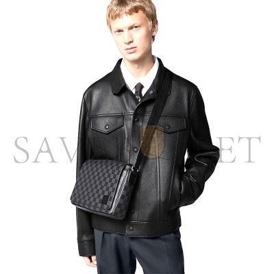 LOUIS VUITTON DISTRICT PM N42710 (26*20*7cm)